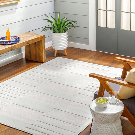 San Diego SFG-2343 5' x 7' Machine Woven Indoor/Outdoor Area Rug