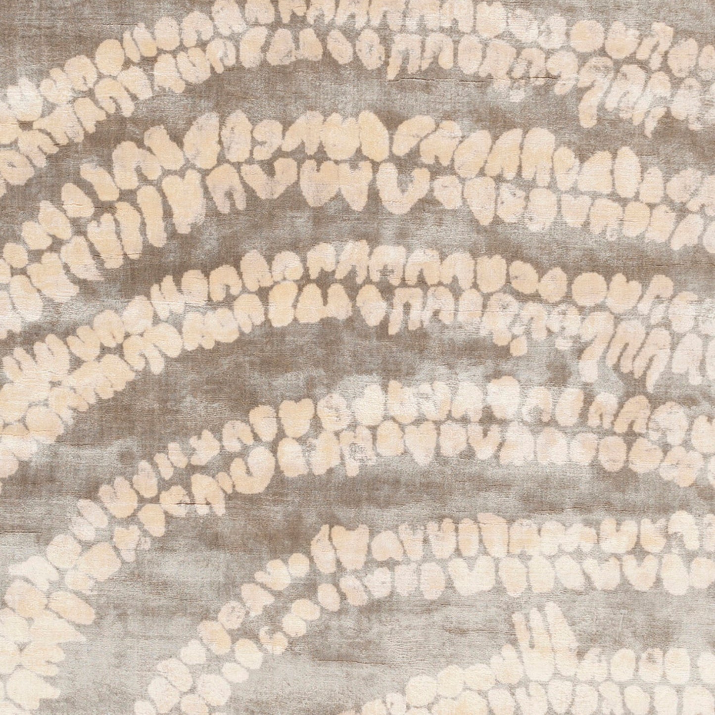 Shibori SHB-8008 8ft Runner Handmade Faux Silk Runner Rug