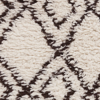 Sherpa SHP-8000 2' x 3' Handmade Wool Accent Rug