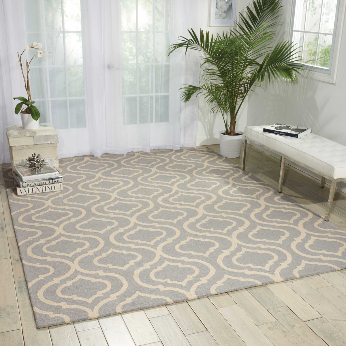 Linear LIN15 Light Blue Hooked Rug