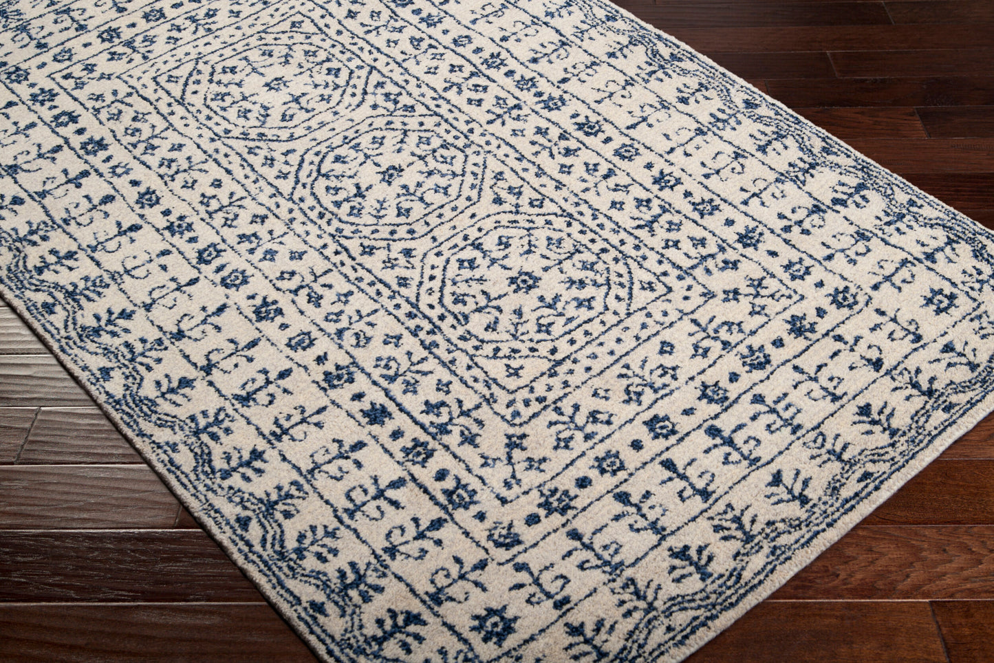 Smithson SMI-2113 10ft Square Handmade Wool Area Rug