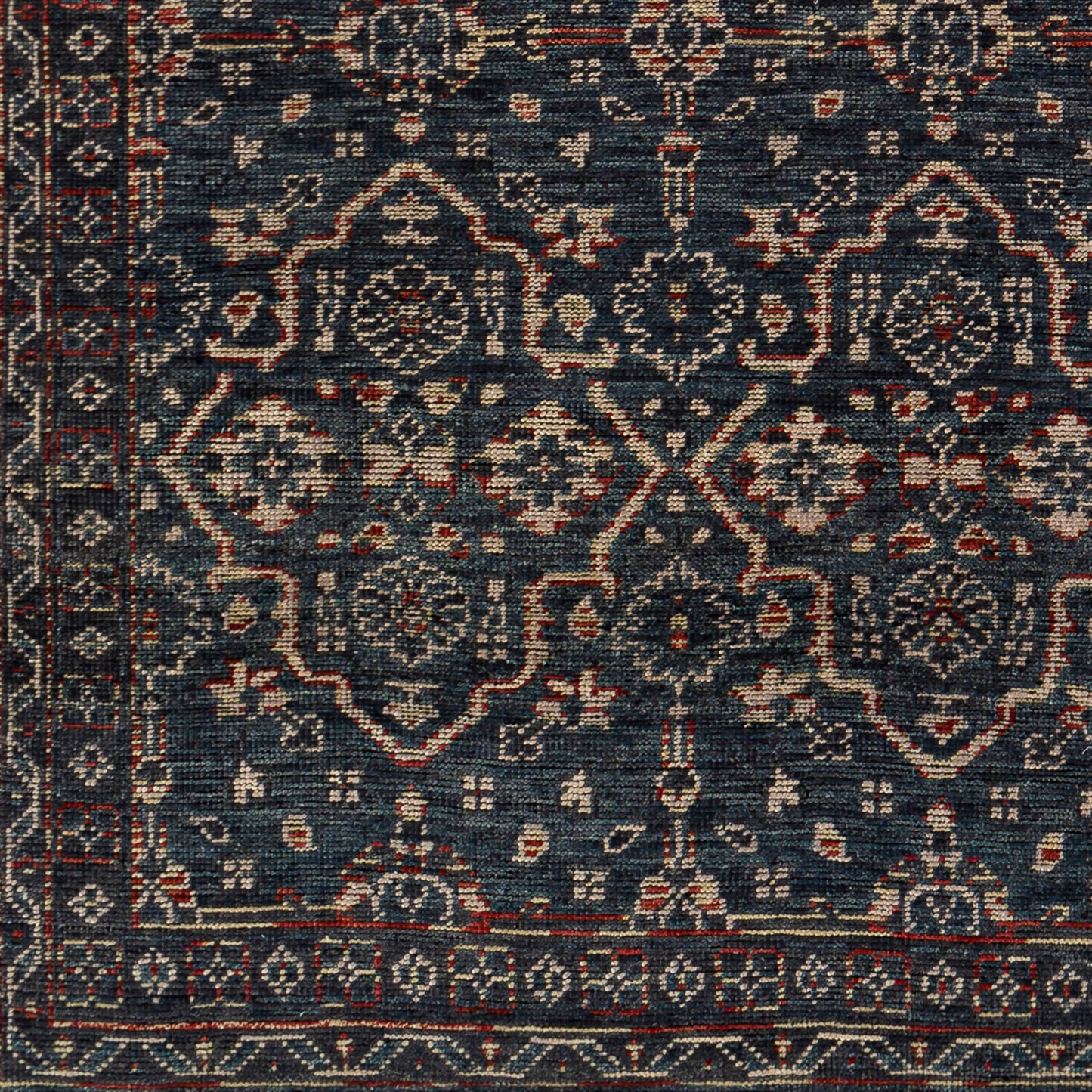 Smyrna SMY-2300 2' x 3' Handmade Wool Accent Rug