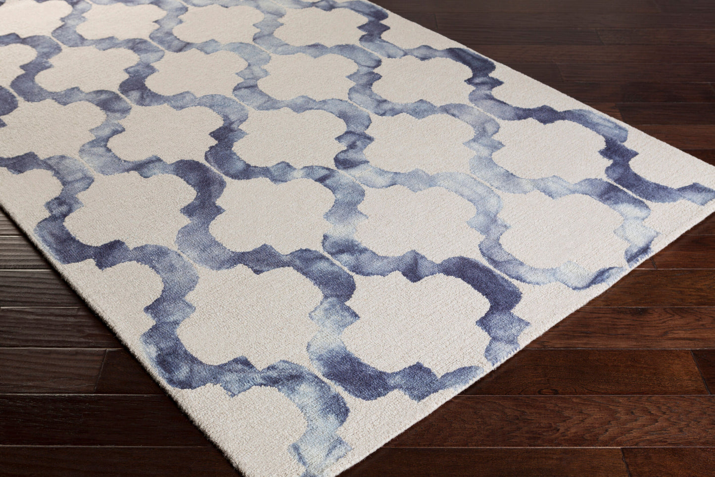 Serafina SRF-2005 2' x 3' Handmade Wool Accent Rug