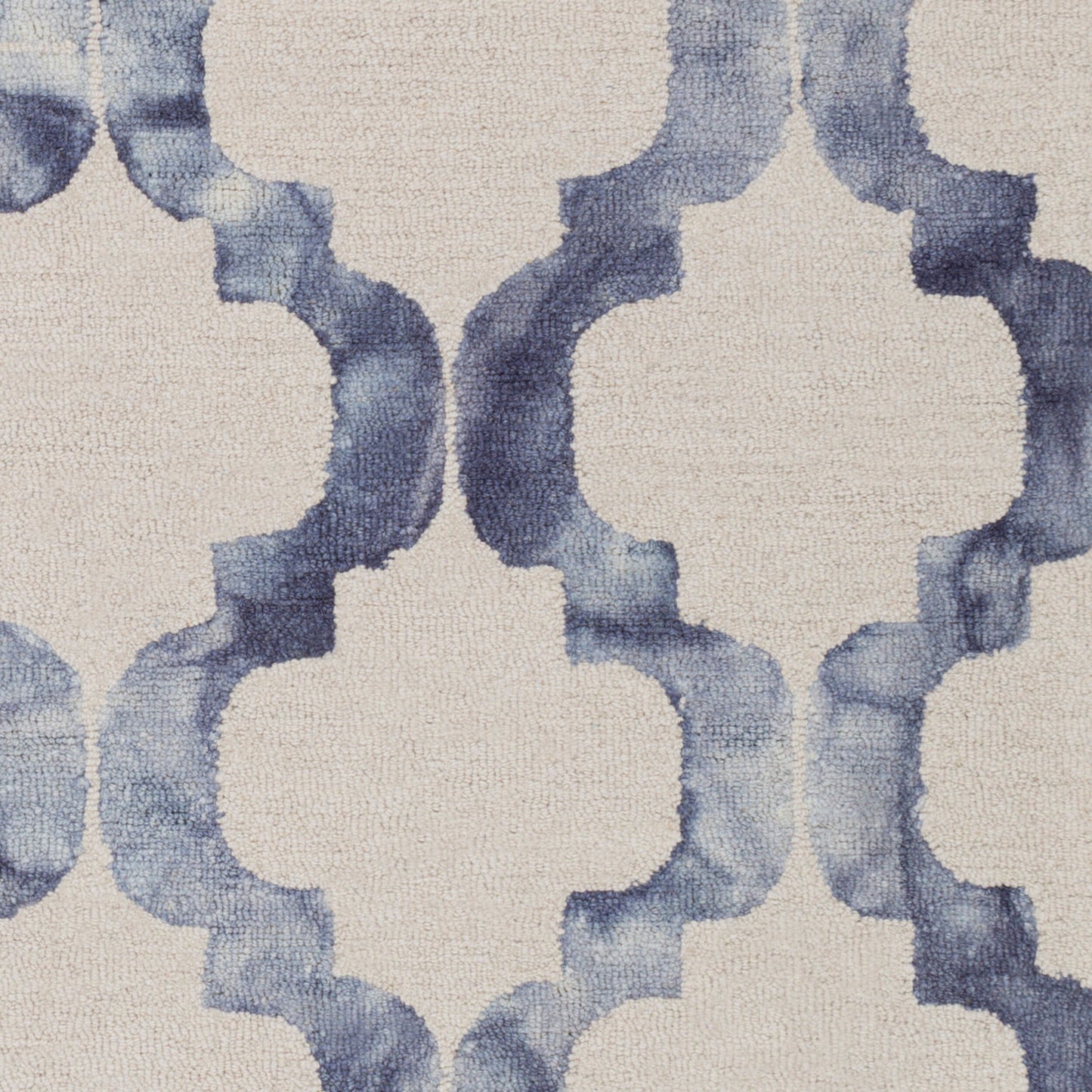 Serafina SRF-2005 2' x 3' Handmade Wool Accent Rug