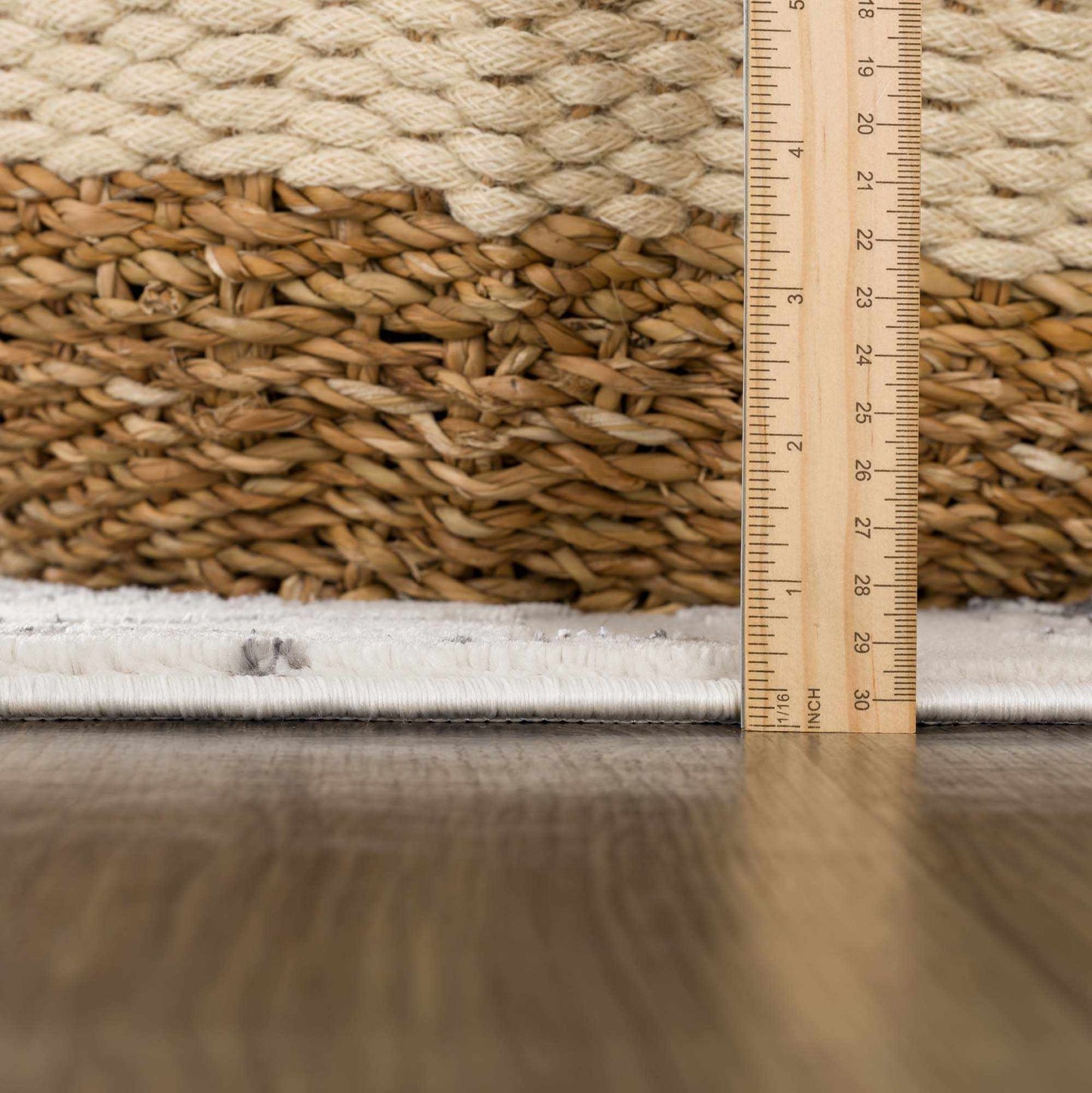 Sunrise SRI-2300 Machine Woven Rug