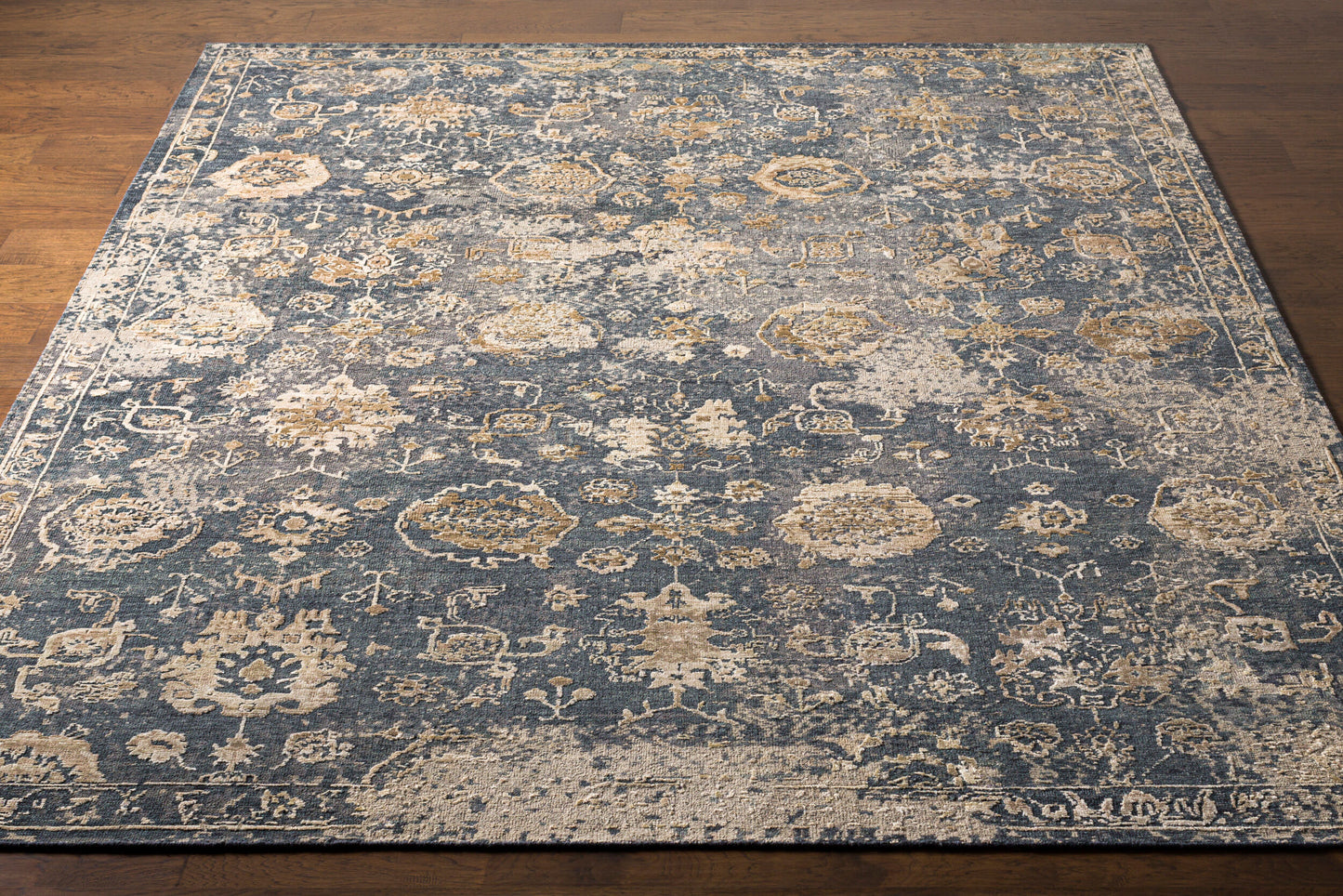 Sufi SUF-2300 2' x 3' Handmade Accent Rug