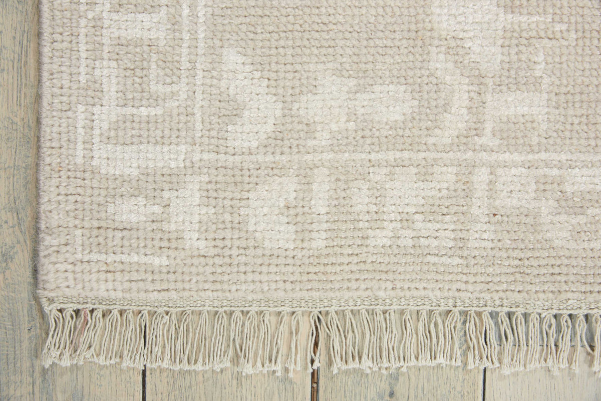 Elan ELN02 Light Grey Knotted Rug