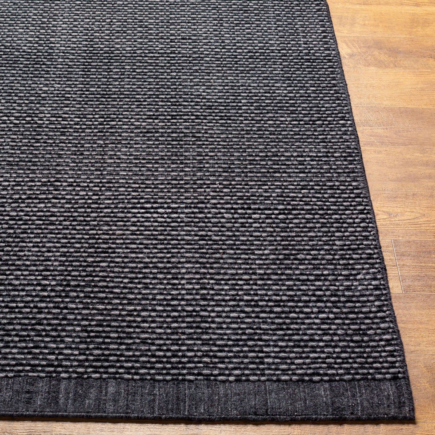 Sycamore SYC-2302 2' x 3' Handmade Recyled Accent Rug