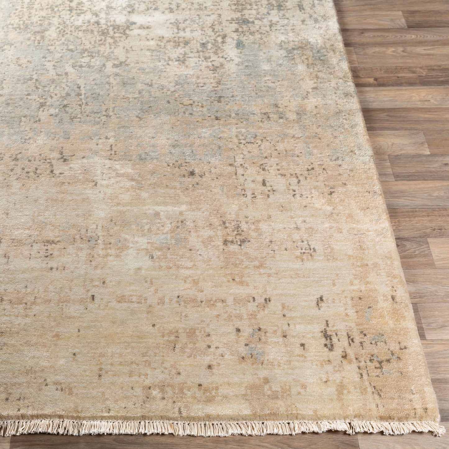 Trafalgar TFA-2300 2' x 3' Handmade Wool Accent Rug