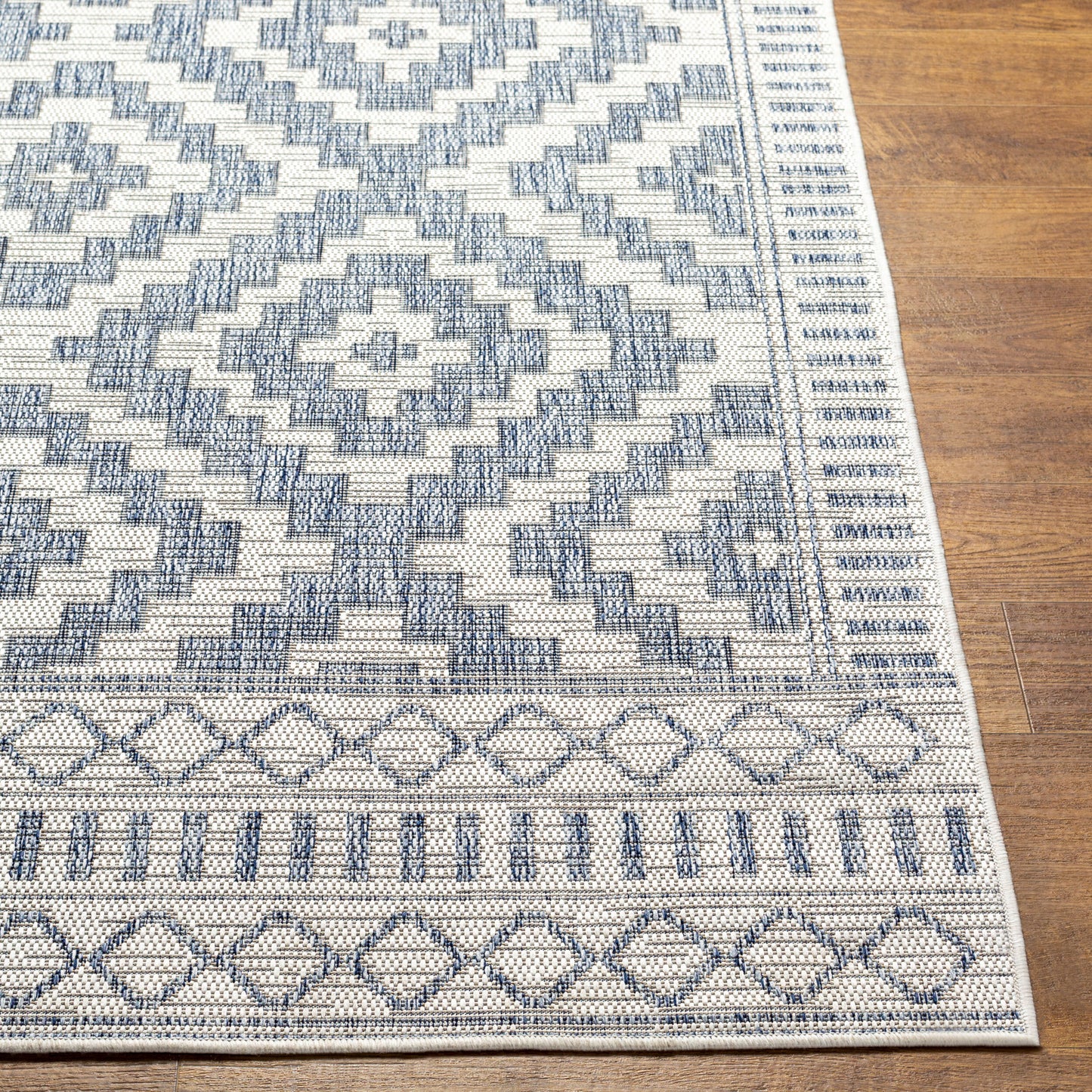 Tuareg TRG-2352 8' x 10' Machine Woven Indoor/Outdoor Area Rug