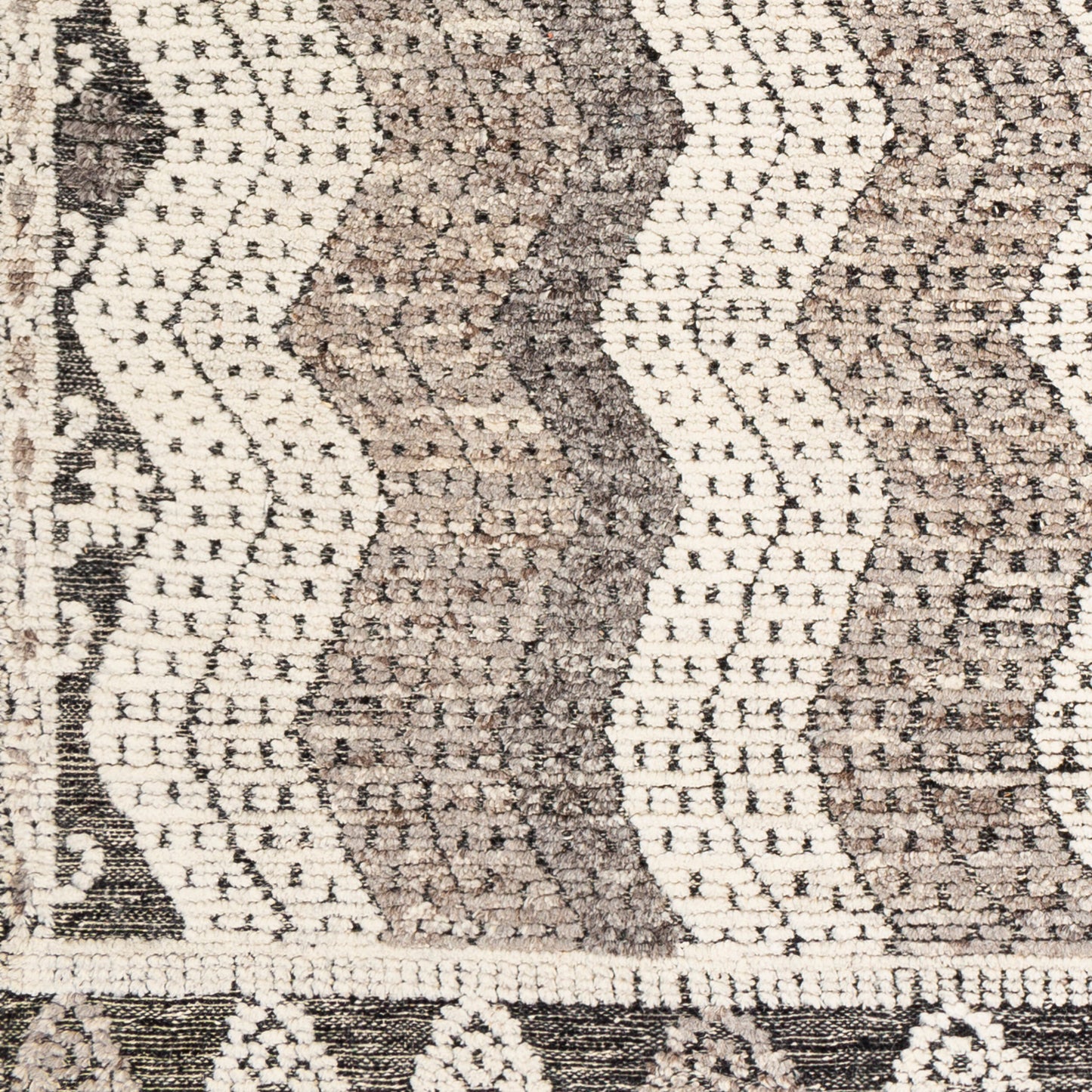 Tunus TUN-2302 2' x 3' Handmade Wool Accent Rug