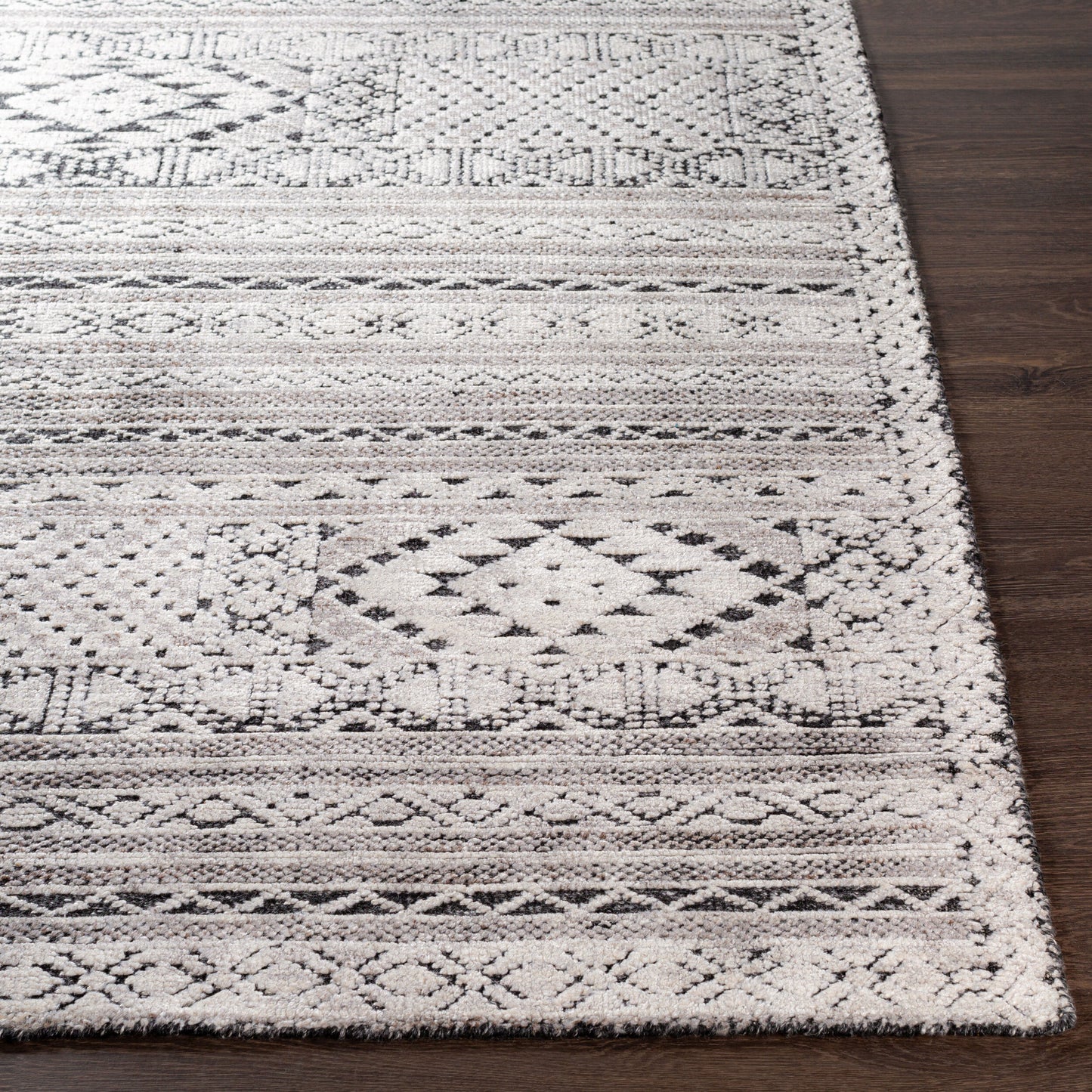 Tunus TUN-2304 2' x 3' Handmade Accent Rug