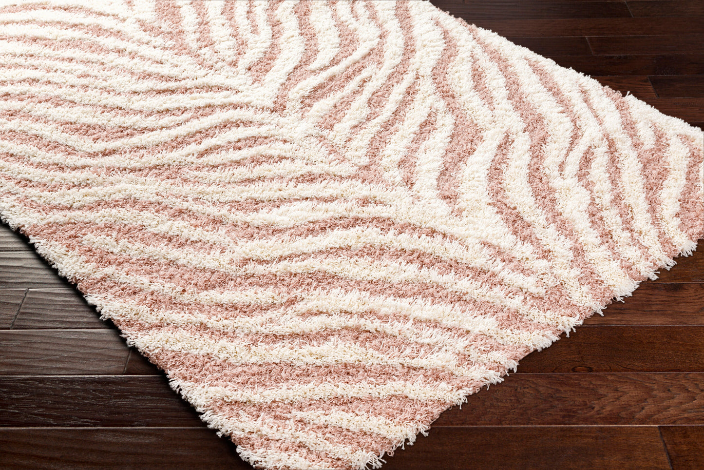 Urban Shag USG-2333 5' x 7' Machine Woven Area Rug