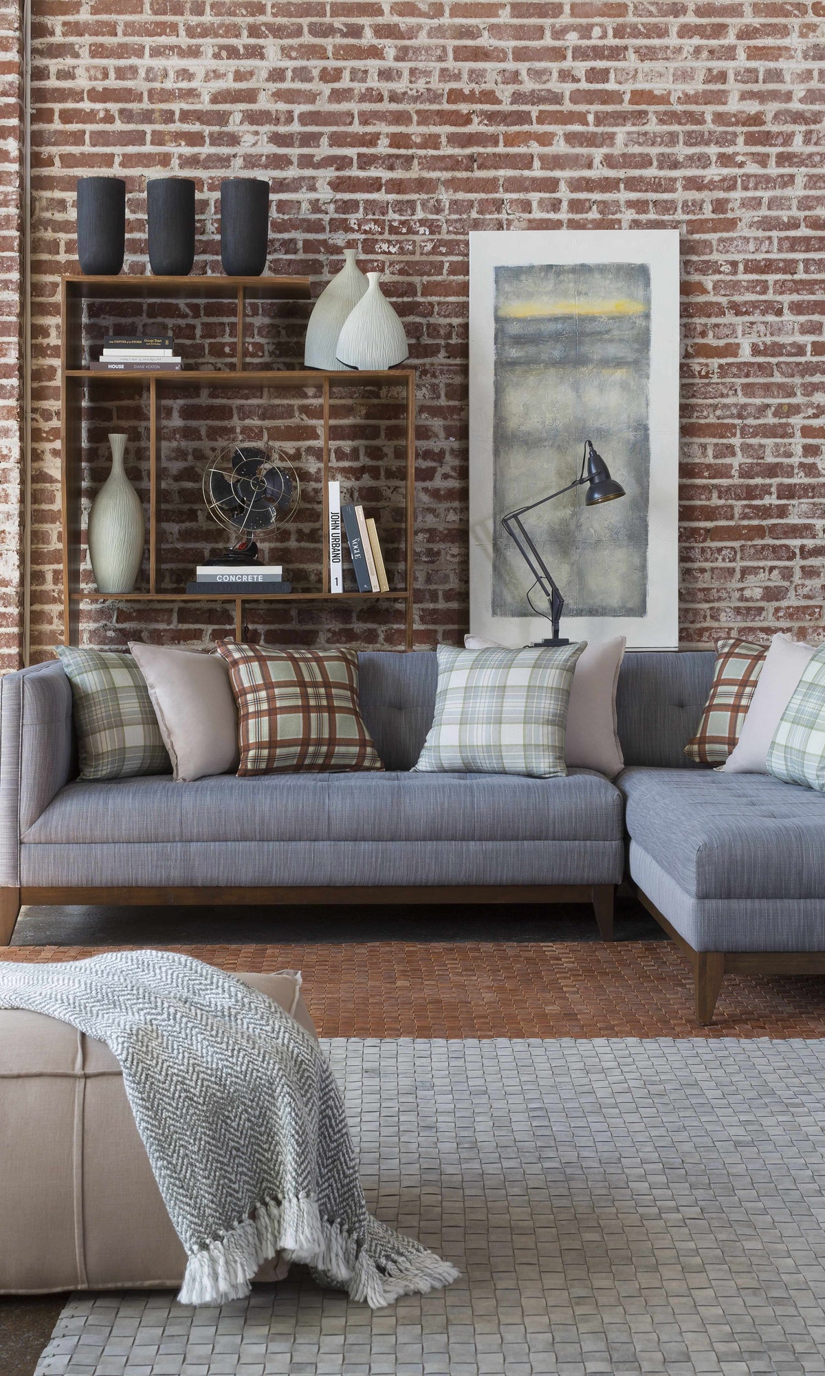 Decorative Accents : BAU-706,NCV-851,NCV-852,Pillows : BRG-003,OR-006,BRG-001,Pouf : OBPF-003,Rugs : RCK-7001,RCK-7000,Table Lamps : CMLP-001,Throws : TRR-4001,Wall Art : GIV-3000