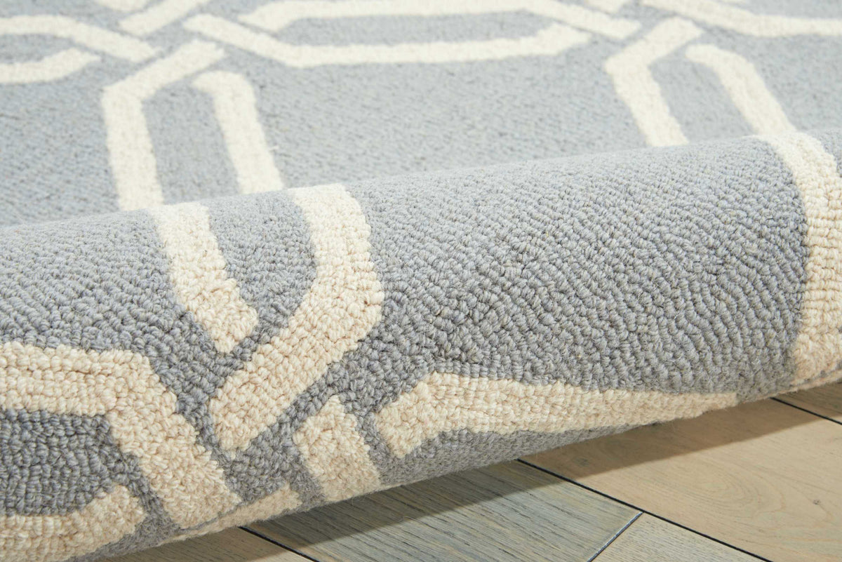 Linear LIN08 Light Blue Hooked Rug