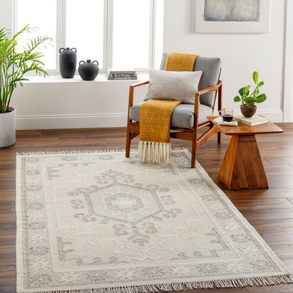 Valerie VLA-2306 2' x 3' Handmade Wool Accent Rug