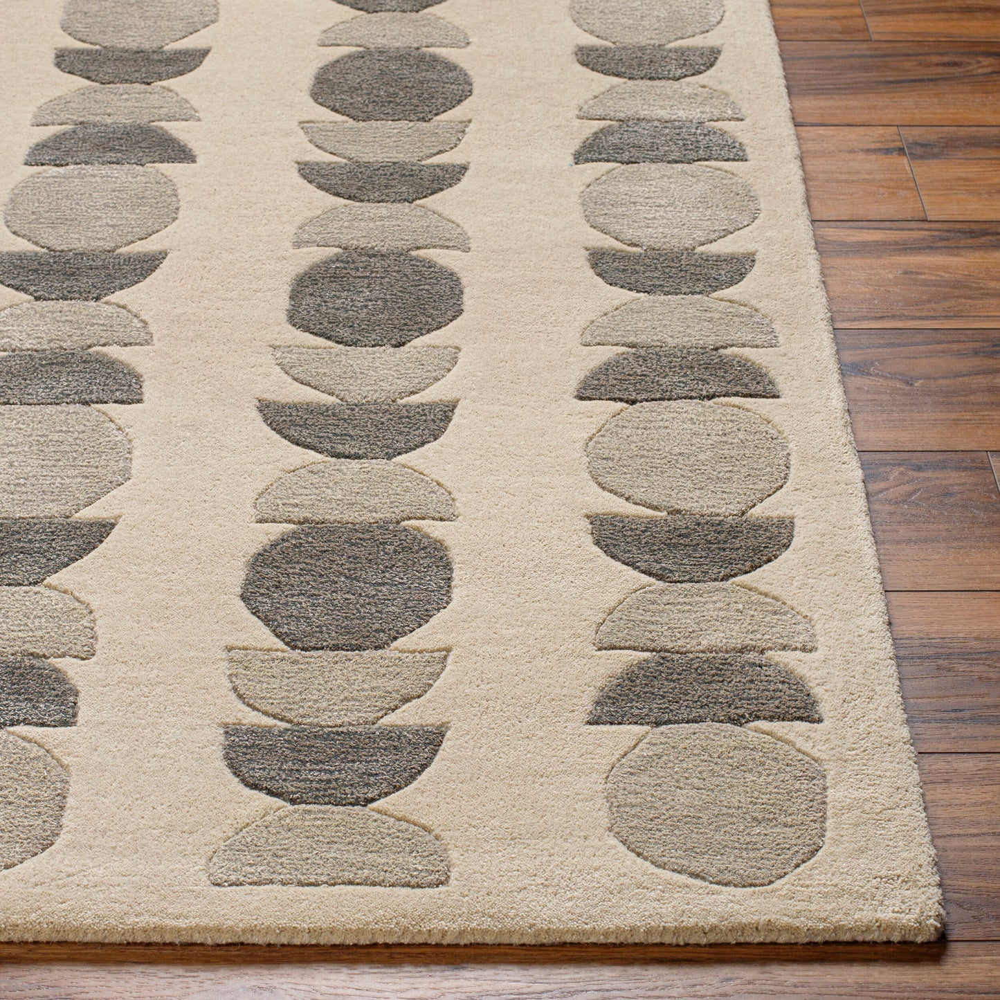 Vilnius VNS-2301 2' x 3' Handmade Accent Rug