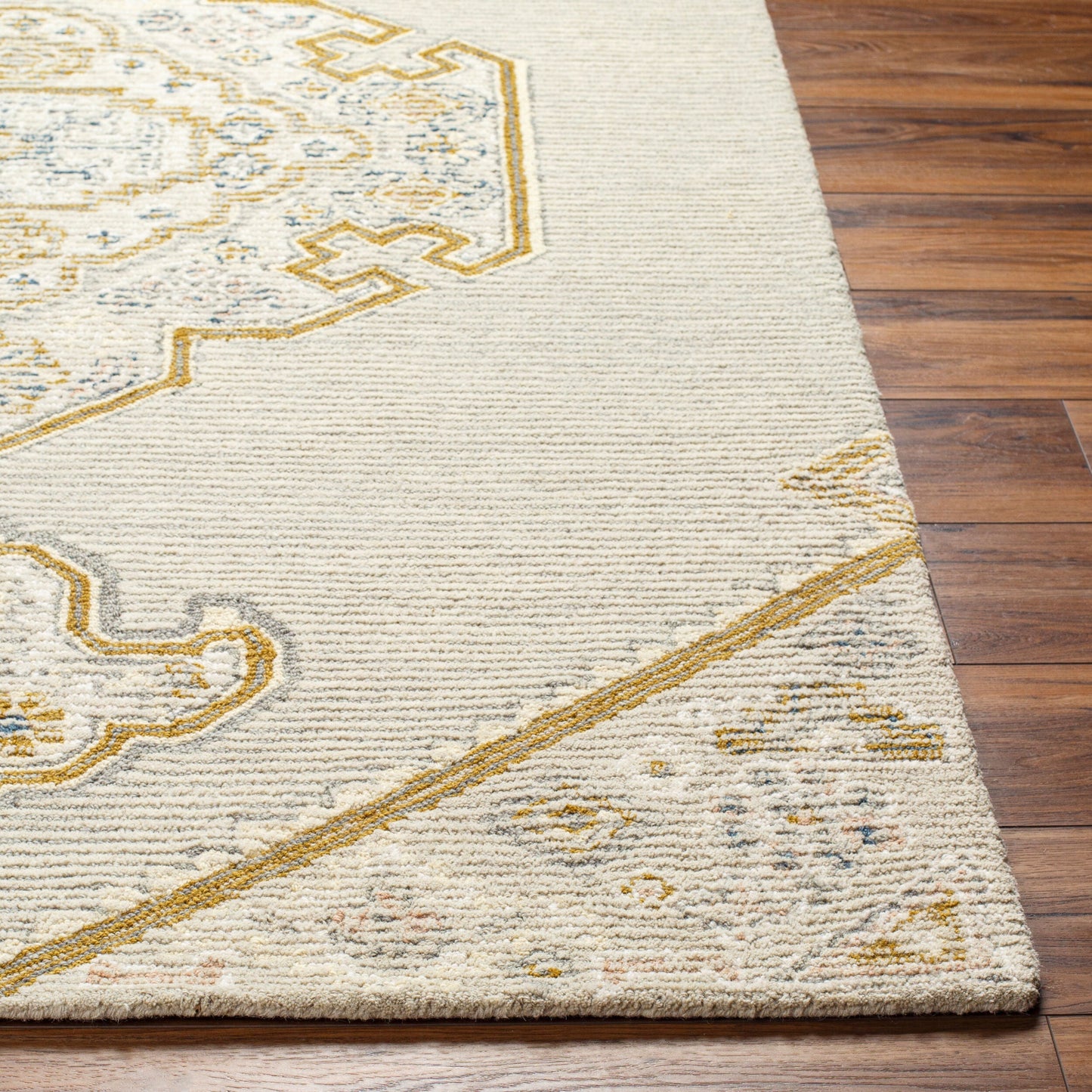Vivianne VVE-2300 Hand Tufted Rug