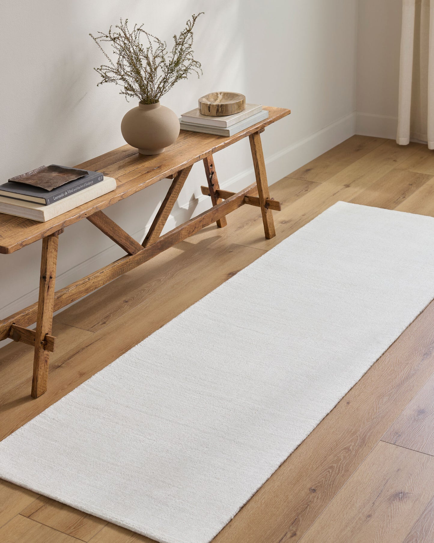 Wilkinson WLK-1000 4' x 6' Handmade Area Rug