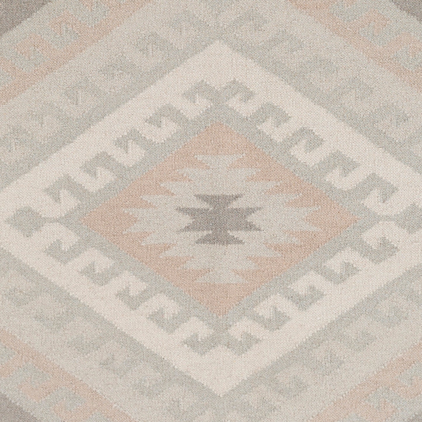 Wanderer WRR-2006 4' x 6' Handmade Wool Area Rug