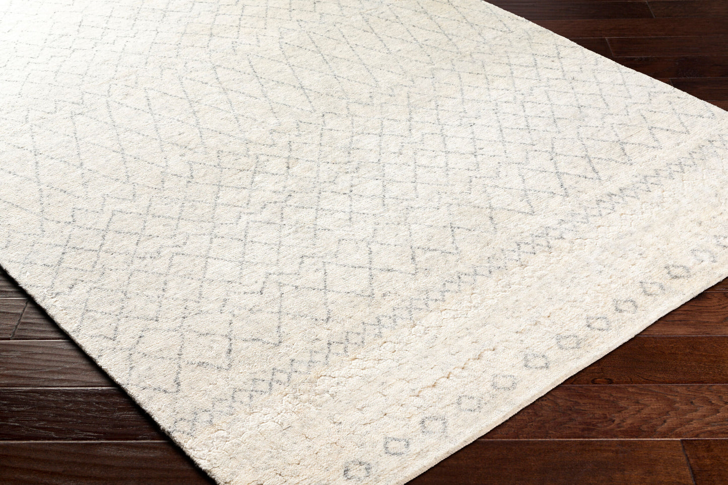 Zara ZAR-2306 2' x 3' Handmade Accent Rug