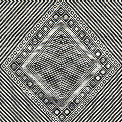 Zanafi ZNF-2302 2' x 3' Handmade Wool Accent Rug