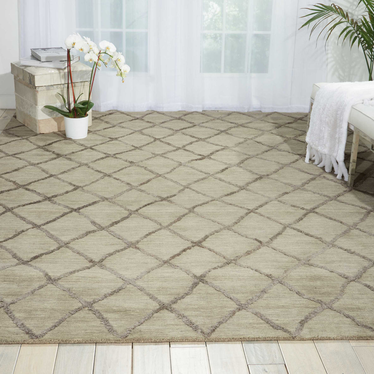 Lunette LNT01 Silver Tufted Rug