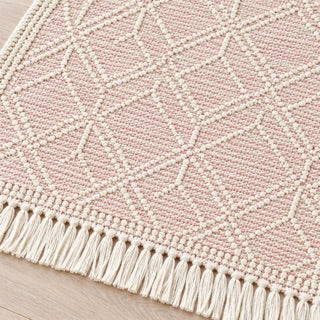 Close-up of the woven texture and fringe on the Casa DeCampo CDC-2303 hand-woven rug